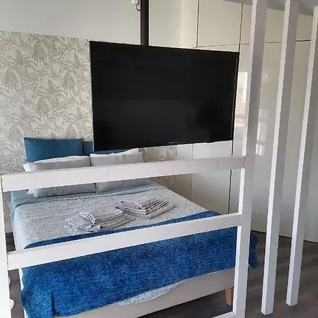 Porta 10 - Perfect For 2 With Small Terrace 公寓