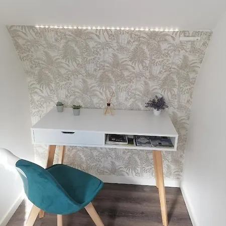 Porta 10 - Perfect For 2 With Small Terrace * 阿威罗