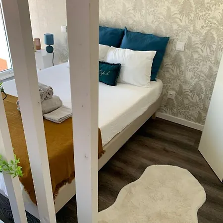 Porta 10 - Perfect For 2 With Small Terrace 公寓 阿威罗