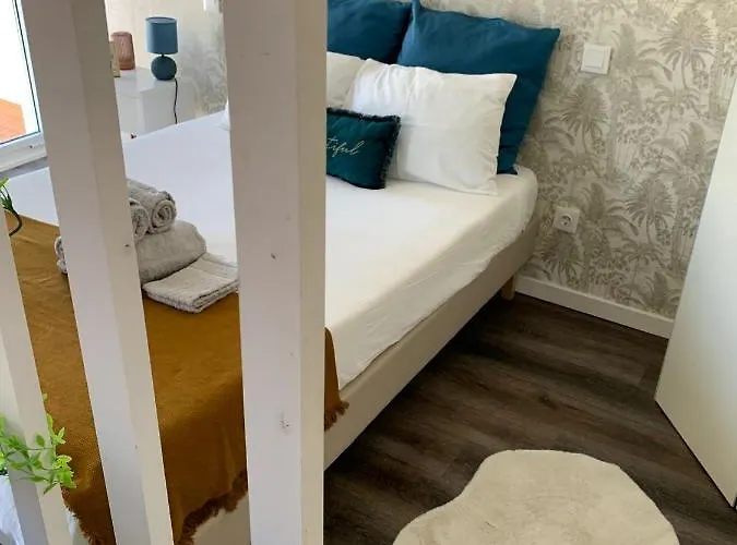 Porta 10 - Perfect For 2 With Small Terrace Lägenhet Aveiro